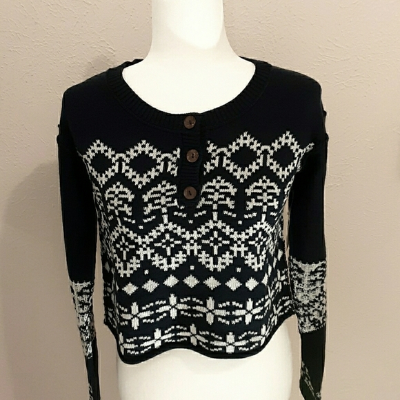 Free People Sweaters - ✔FREE PEOPLE Navy Blue Crop Top Sweater NWT